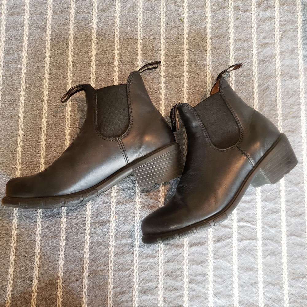 Blundstone Heeled Chelsea Boots 1671
